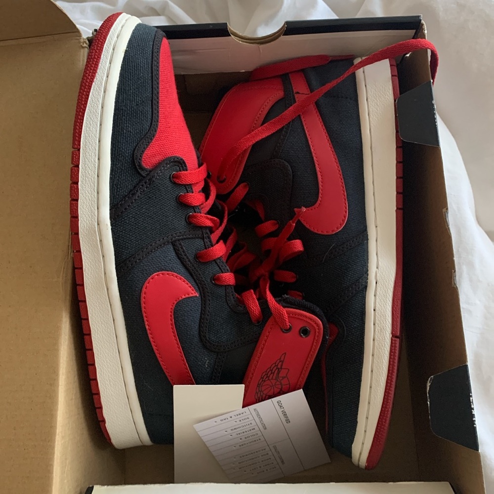 Air Jordan 1 Retro AjKo Hi